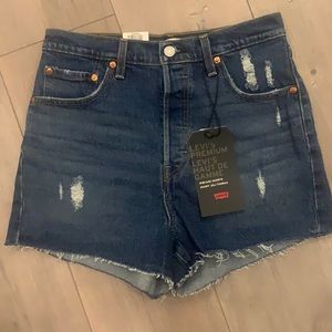 Women’s Levi’s high waisted shorts
